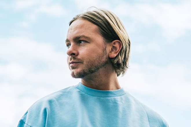 ​DJ Seinfeld announces new album ‘Mirrors’