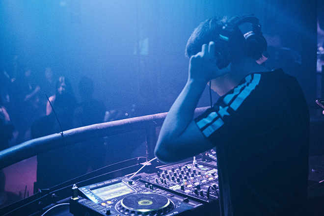 Artists in the UK can now apply for up to £8,000 to go touring
