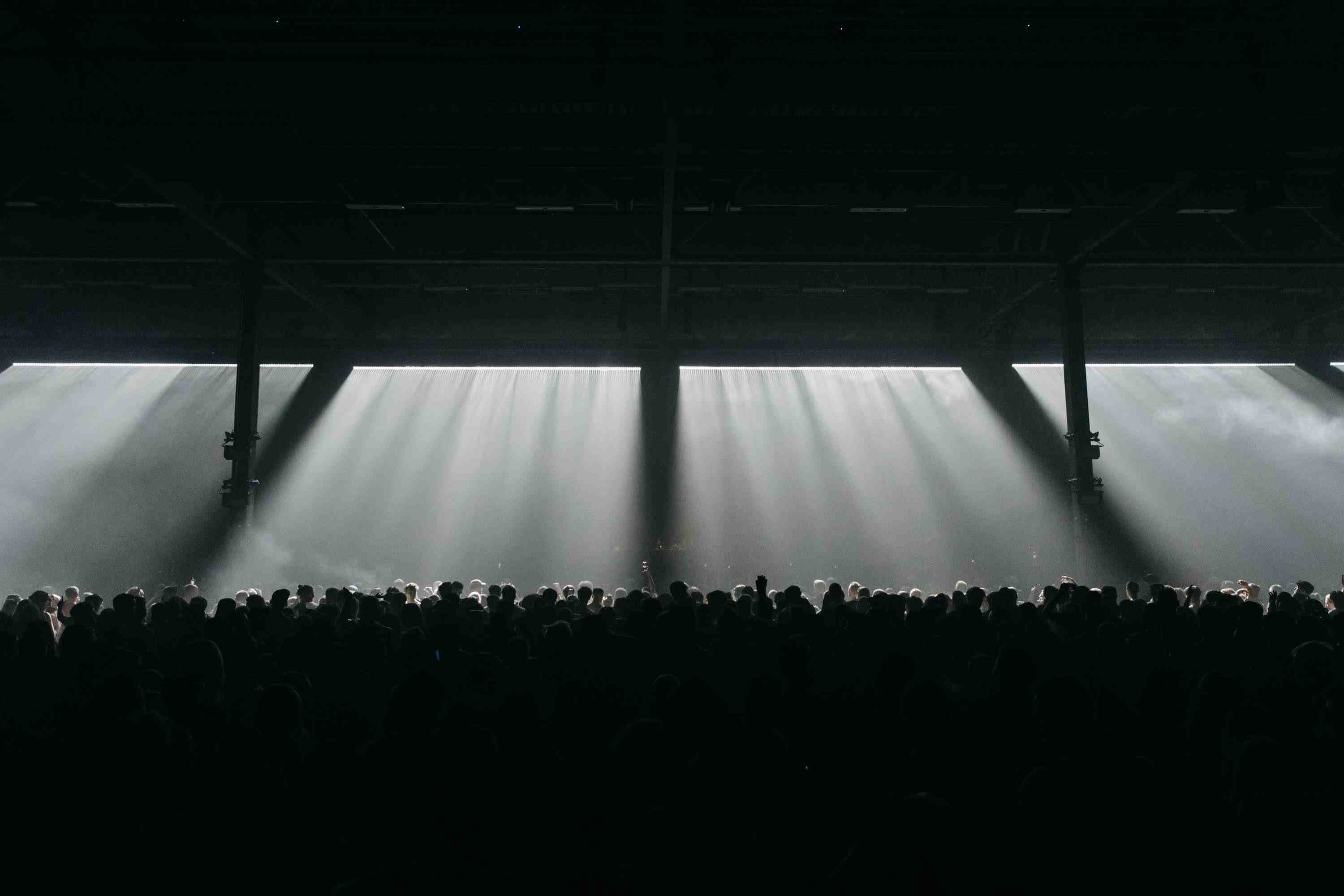 ​London venue DRUMSHEDS criticised following claims of overcrowding