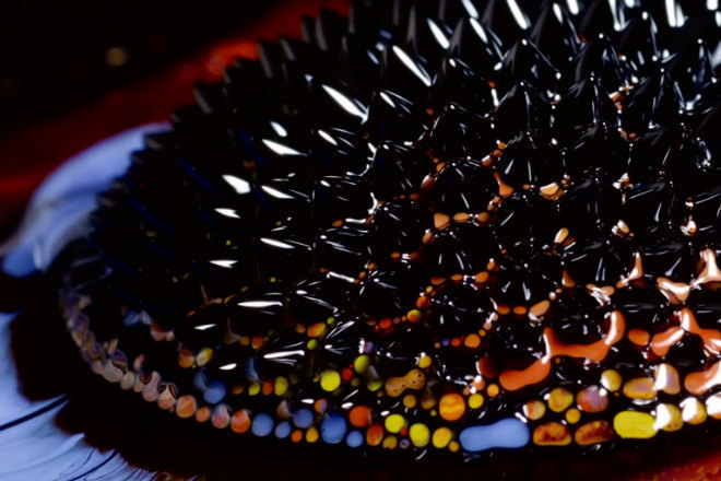 Dusky release visually stimulating video for 'Skin Deep'