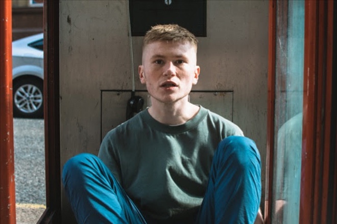 Elliot Adamson claims 'I Watched Night Create Day' on new album