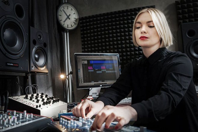 Remix Emika’s ‘Flashbacks’