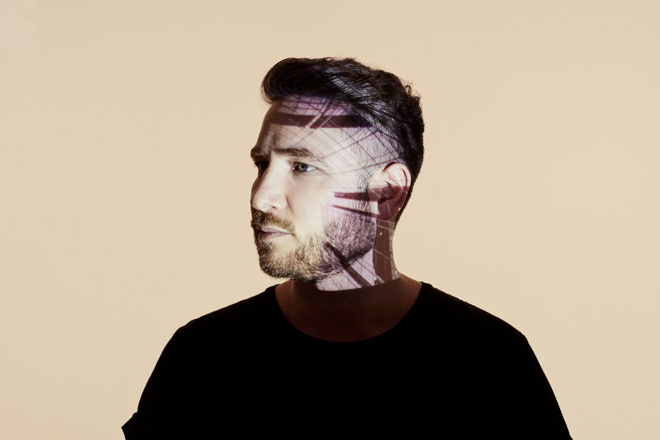 Enzo Siragusa will play all night in London