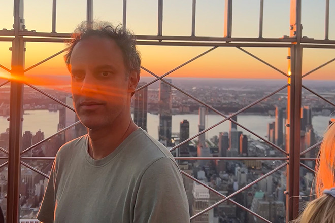 Four Tet samples Mazzy Star on new single, ‘Into Dust (Still Falling)’