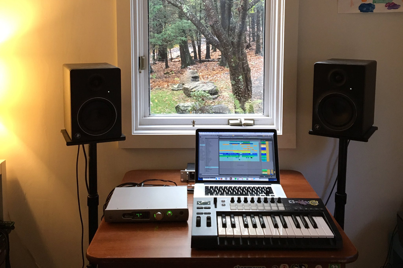 Four Tet showed everyone how he made his album and the internet