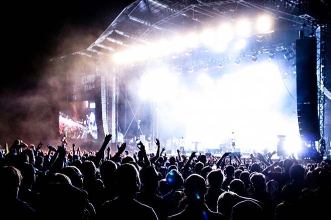 Vaccine passports or a negative test will be mandatory in French nightclubs