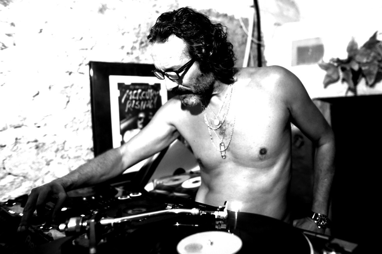 DJ Harvey / Monsieur D – I Am A Man / H… DJ Harvey / Monsieur D – I Am A Man / Hot Love – Vinyl (12