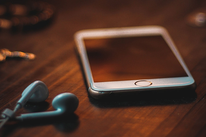 Traxsource and TIDAL introduce new AI detection tools
