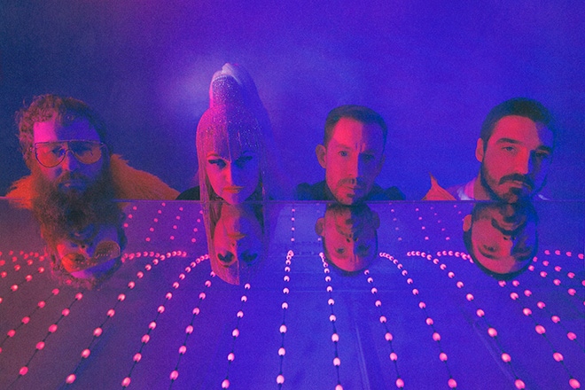 ​Hiatus Kaiyote robbed of “thousands of dollars” worth of music equipment in Australia