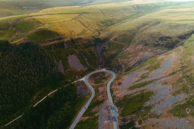 “I felt it before I heard it!”: 800-person illegal rave shut down in South Wales