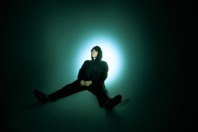 Up the tempo with Julien Bracht's new single 'Counting Days'