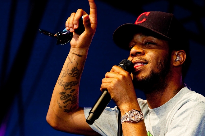 ​Kid Cudi is searching for a ‘professional blunt roller’ in LA