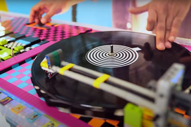 A musician has made working DJ decks out of LEGO