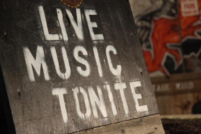 Live music in the UK boosts the economy by £4 billion