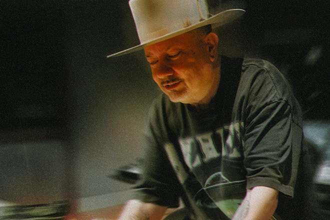 louie-vega-auction.jpg?width=