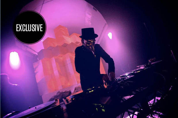 Metronomy (Claptone Remix)