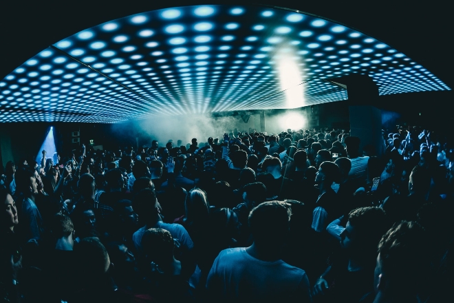 ​Leeds’ Mint Warehouse bans flash photography on the dancefloor