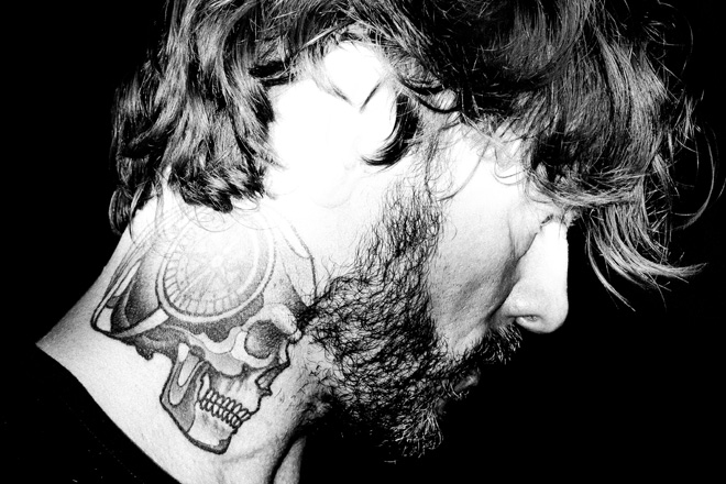 Premiere: Donato Dozzy flips Oscar Mulero's 'Color' into a mutant masterpiece