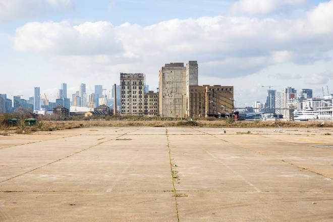 Broadwick Live unveil new open-air venue in London, Dockyards