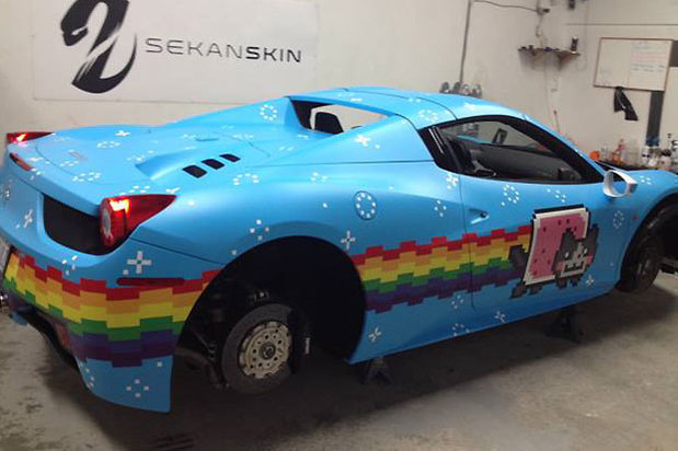 Deadmau5 posts photo of nyan cat Ferrari 458 spider