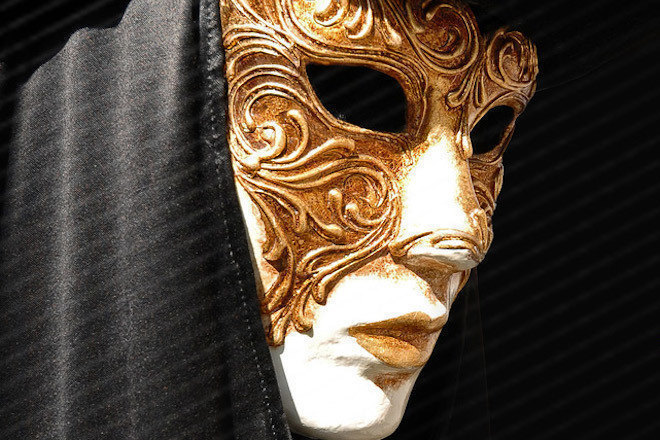 TBA Brooklyn hosts Sleepy & Boo for New Year’s Eve Masquerade event