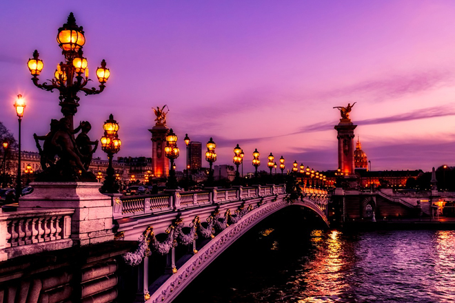 France is considering decriminalising all drug use