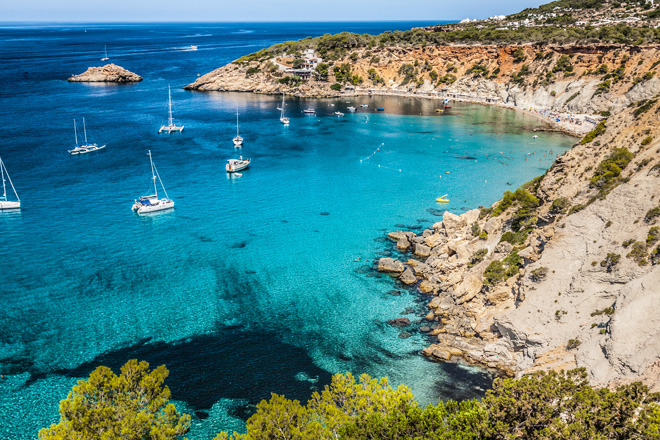 A British teenager has died after being found in an Ibiza swimming pool