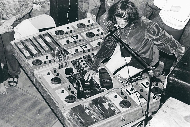 Silver Apples co-founder Simeon Coxe has died