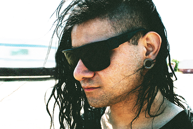 Skrillex spins house set at Burning Man
