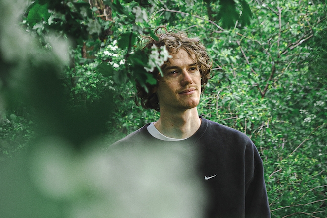 Sonnee shares new single 'Feel This (How Long Will I) ahead of forthcoming EP 'Chalk'