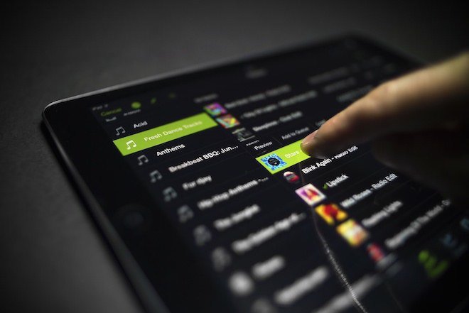 ​Spotify is rolling out tests of a new ‘auto-mixing’ function