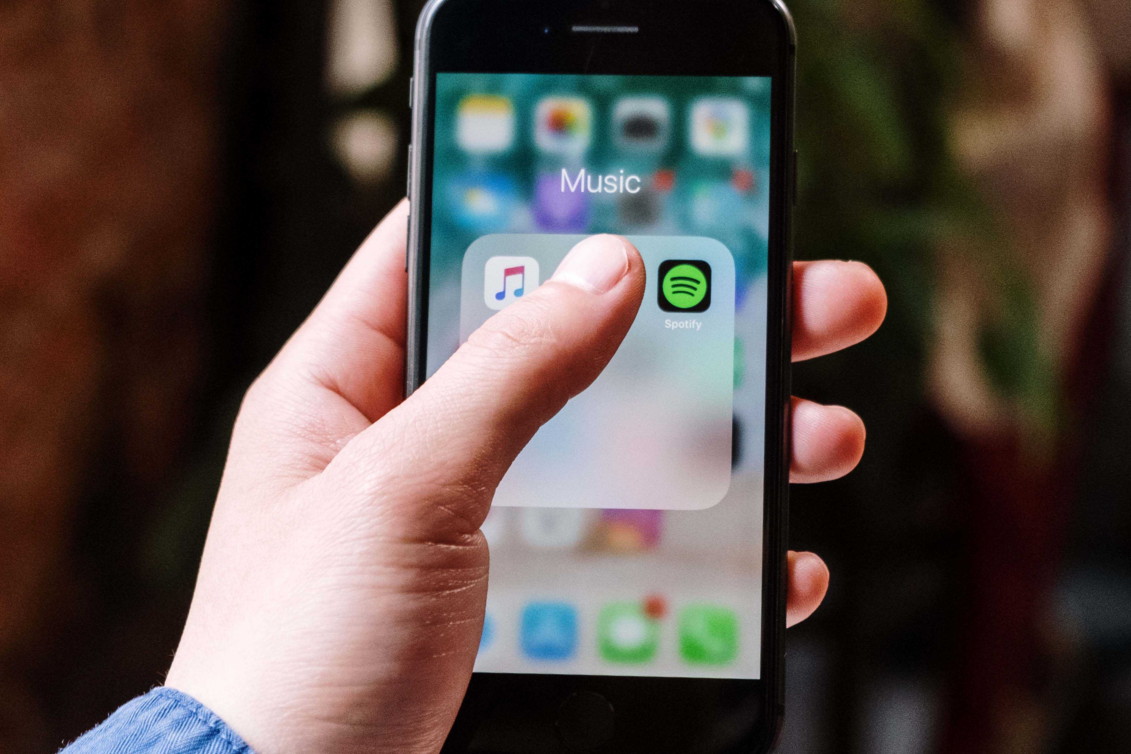​Royalty rates for publishers and musicians set to be raised by Copyright Royalty Board
