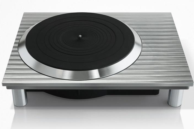 A Berlin nightclub has banned turntables and CDJs