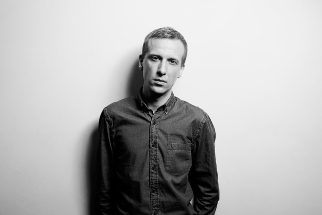 Ten Walls has announced his debut album 'Queen'