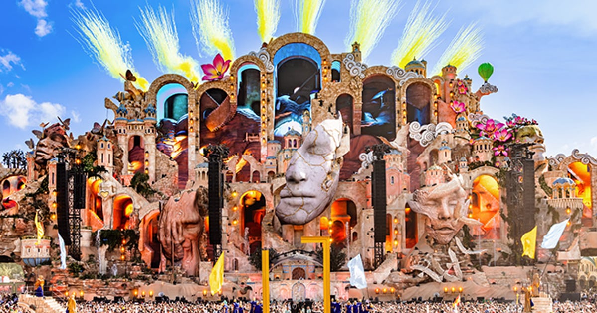 Tomorrowland Dials Back Pyrotechnics Following Wildfire Risk