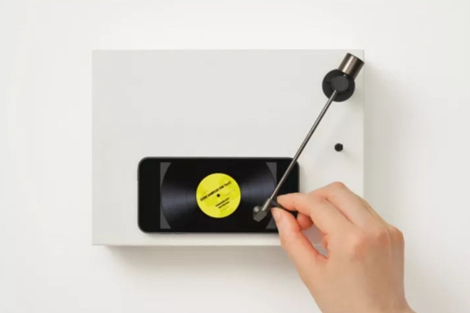 Yamaha’s TurnT transforms your smartphone into a turntable
