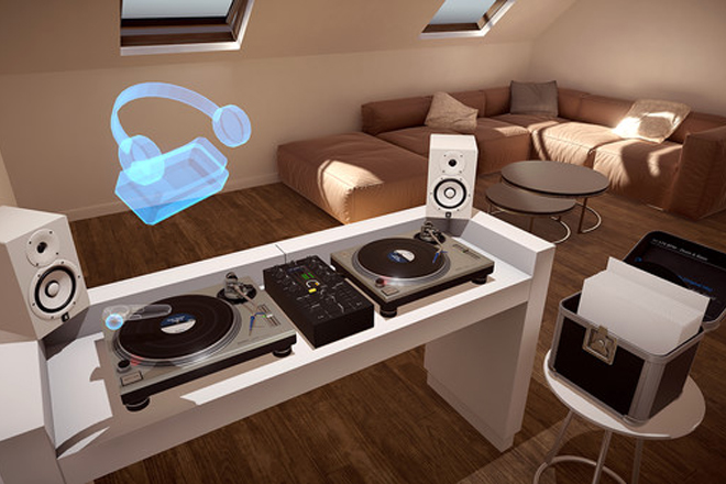 There is now a virtual reality vinyl mixing app