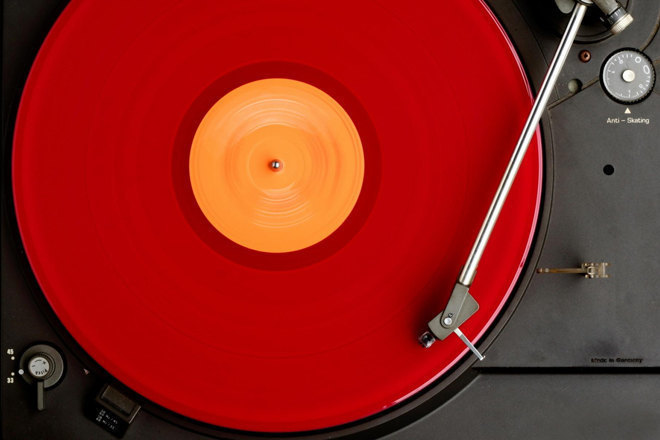 Forty independent record stores are protesting major labels