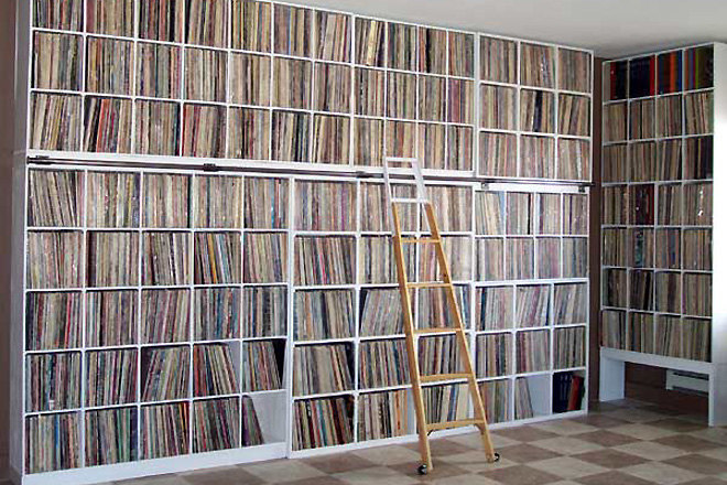 Vinyl sales are continuing to surge