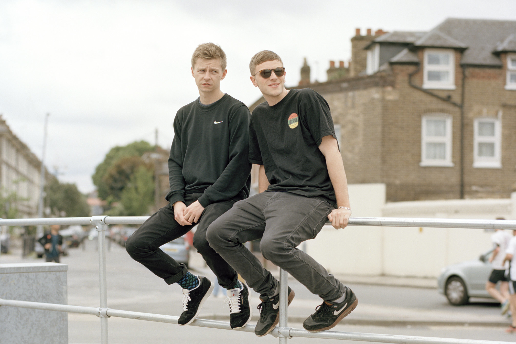 Premiere: Be seduced by Voyeur’s epic ‘Nina’