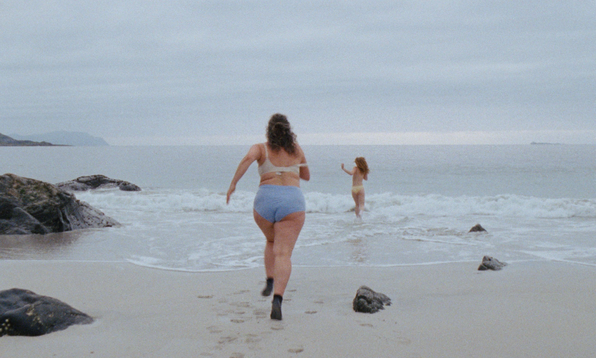 Sand i tissen Foto Mindre Film
