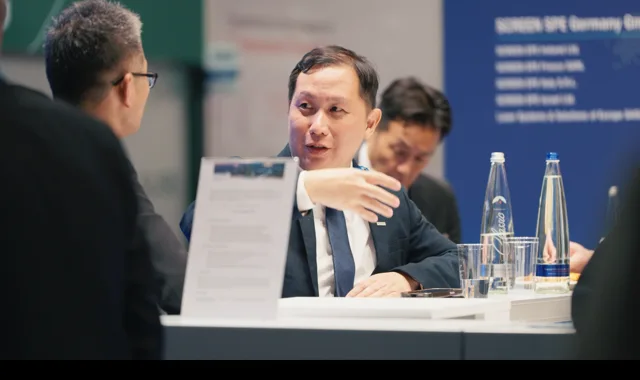 SCREEN SPE x shyftplan 3 SCREEN SPE x shyftplan 3