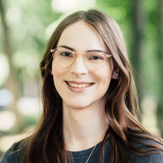 Alexandra Hof Alexandra Hof