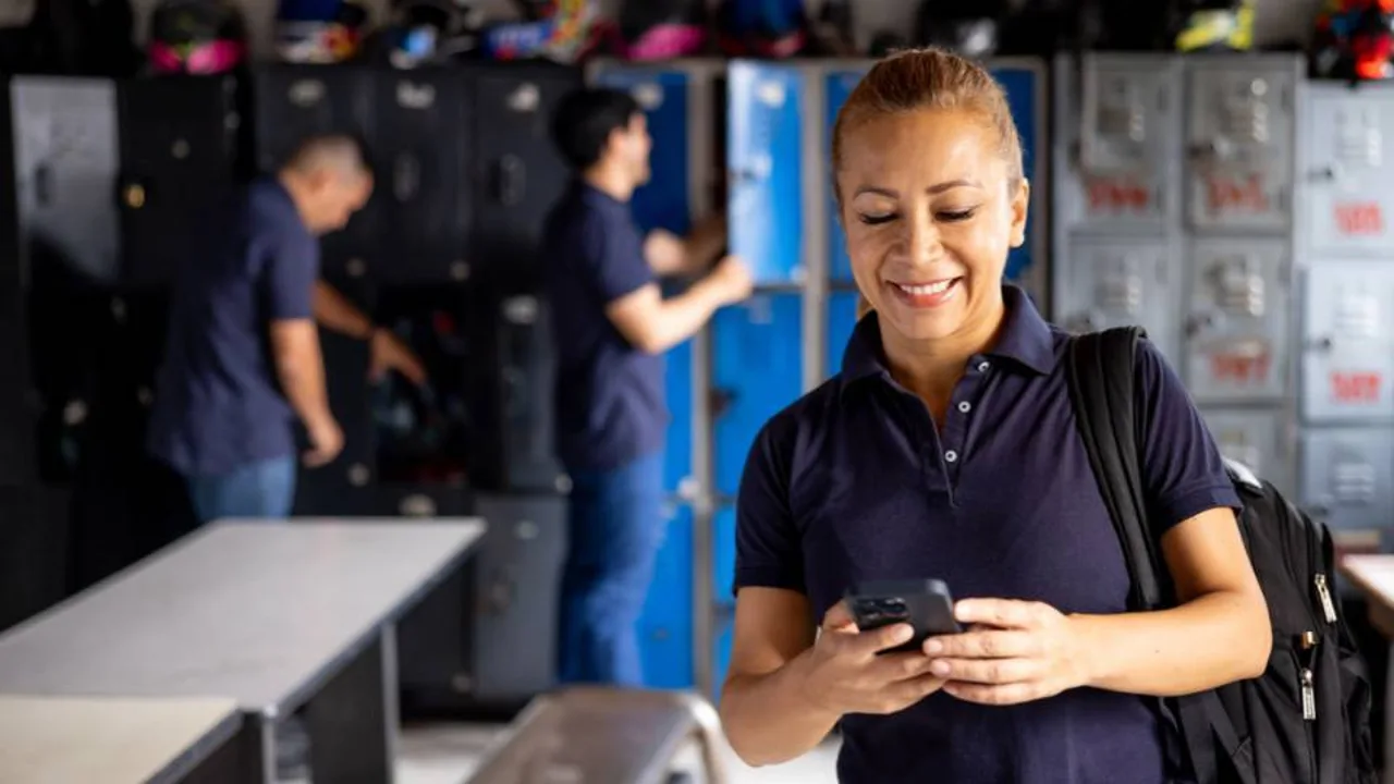 Shift planner phone Shift planner phone