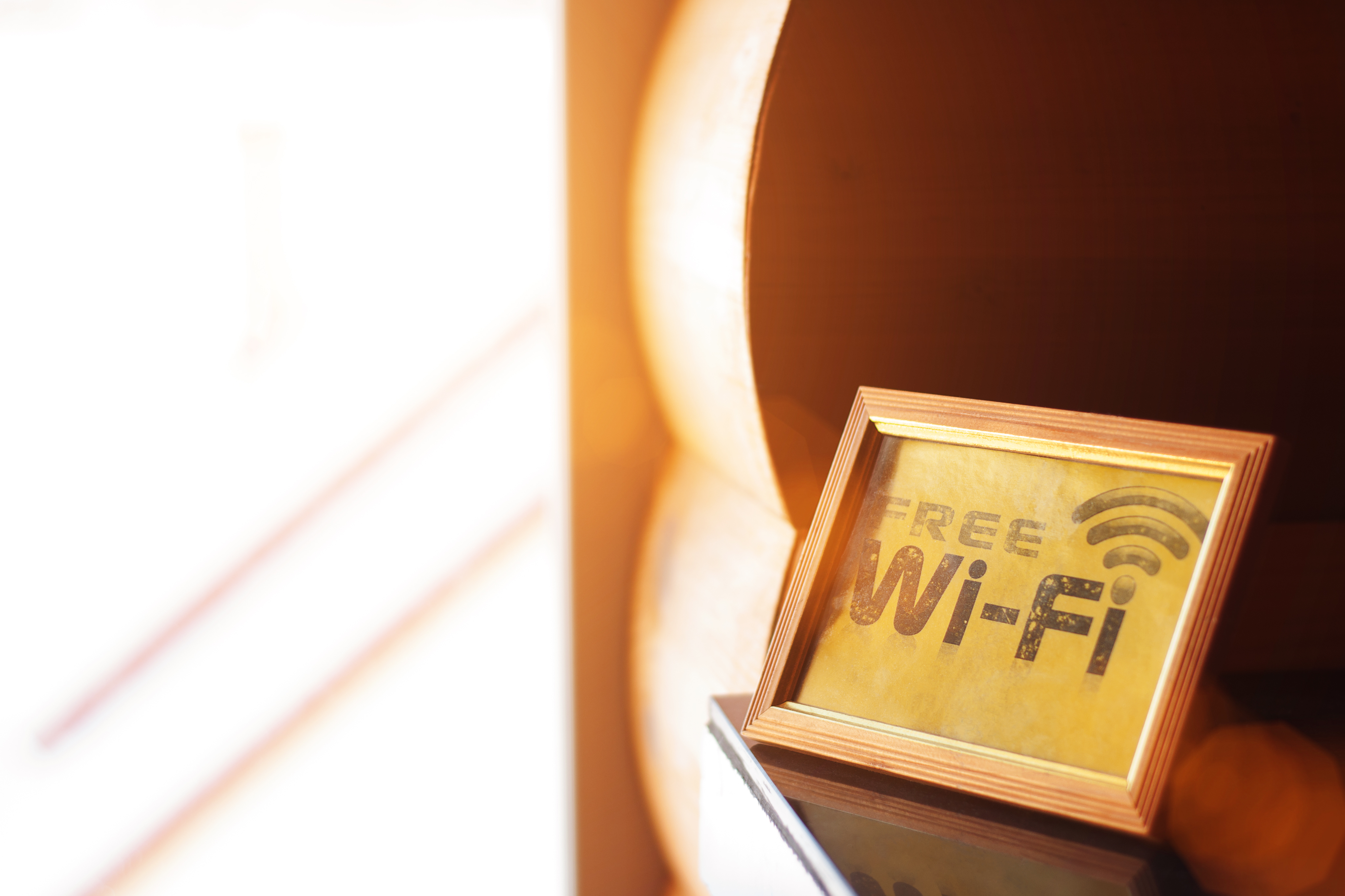 Free Wi-Fi sign