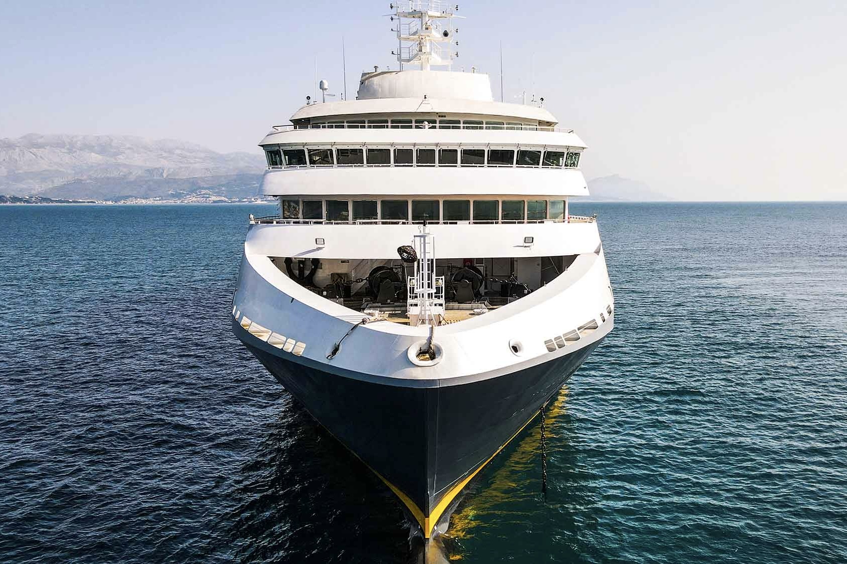 10 Ways to Cut the Cost of an Expedition Cruise