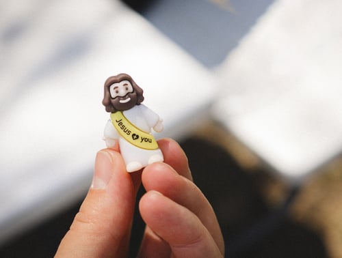 Oh, Lord. Now People Are Hiding Tiny Jesus Figurines All Over Cruise Ships