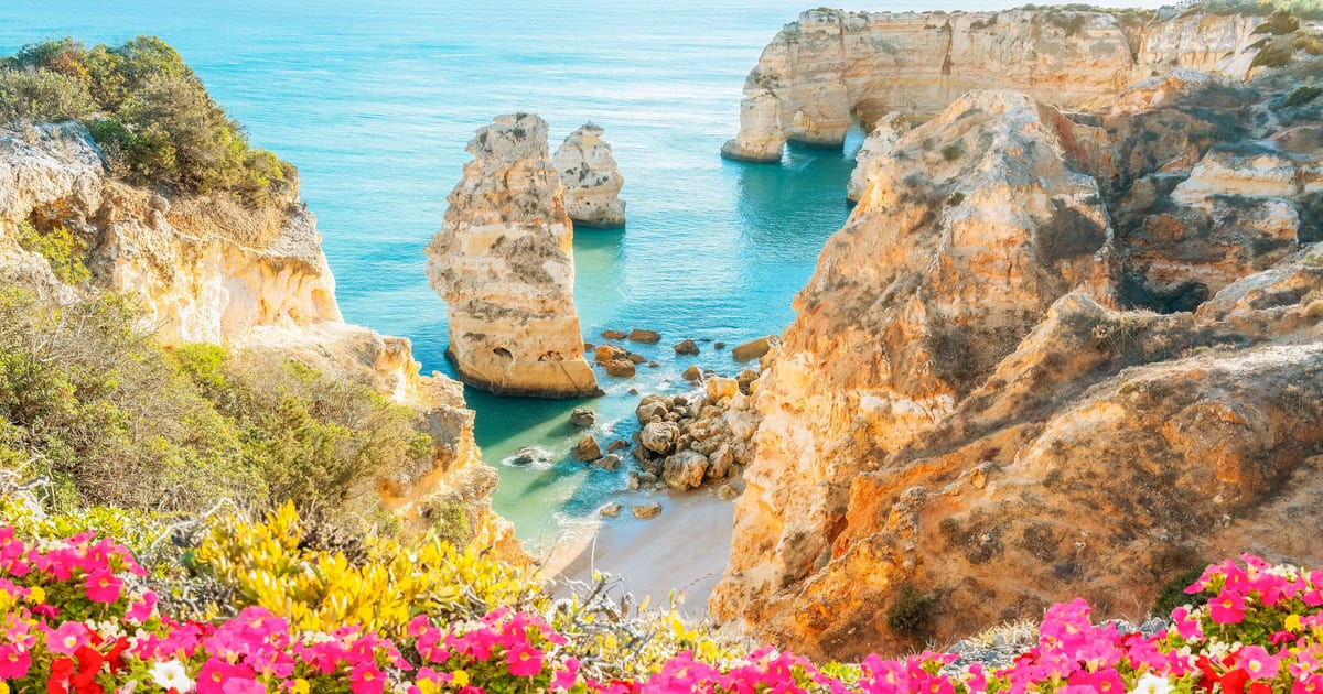 The U.S. Gets 4 New Nonstop Flights to Portugal’s Beaches… The U.S. Gets 4 New Nonstop Flights to Portugal’s Beaches…