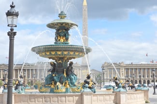 It’s Time to Re-enact the French Revolution—Using a Free Walking Tour App by Paris!