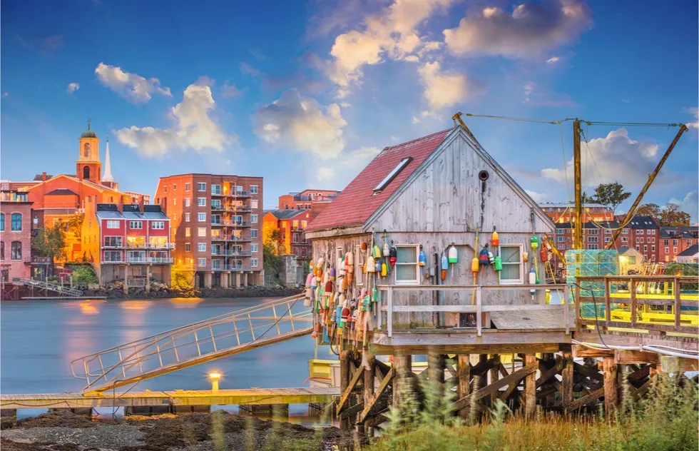 Portsmouth, New Hampshire, Travel, New England